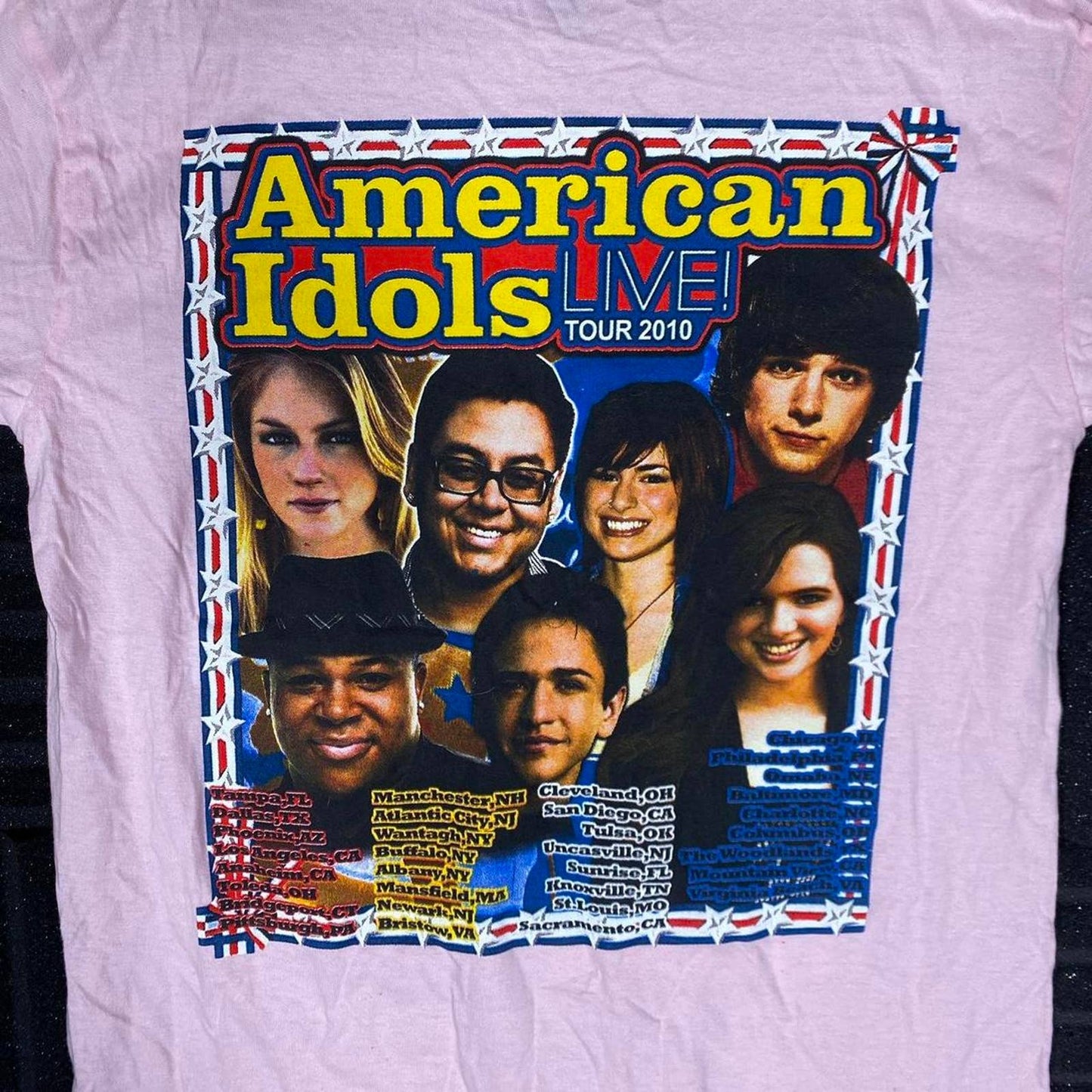 (S) American Idols Live Tour PopTarts 2010 Y2K T-Shirt